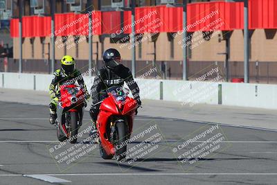 media/Nov-26-2022-Fastrack Riders (Sat) [[b001e85eef]]/Level 1/Session 1 Front Straight/